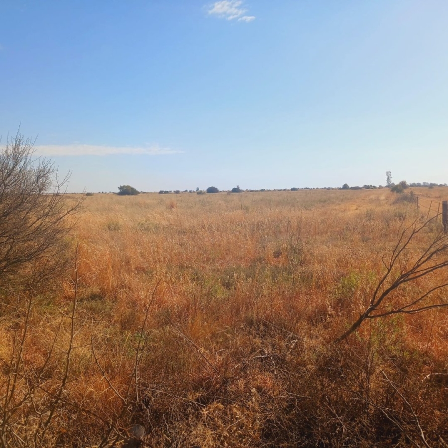  Bedroom Property for Sale in Bloemhof Rural North West